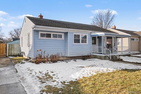 Tiny photo for 3814 Beechwood Avenue, Flint City, MI 48506 (MLS # 20261010356)