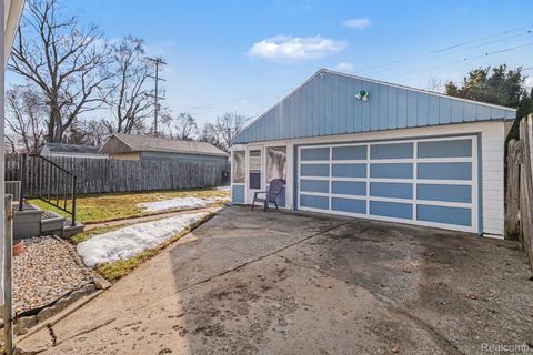 Tiny photo for 3814 Beechwood Avenue, Flint City, MI 48506 (MLS # 20261010356)