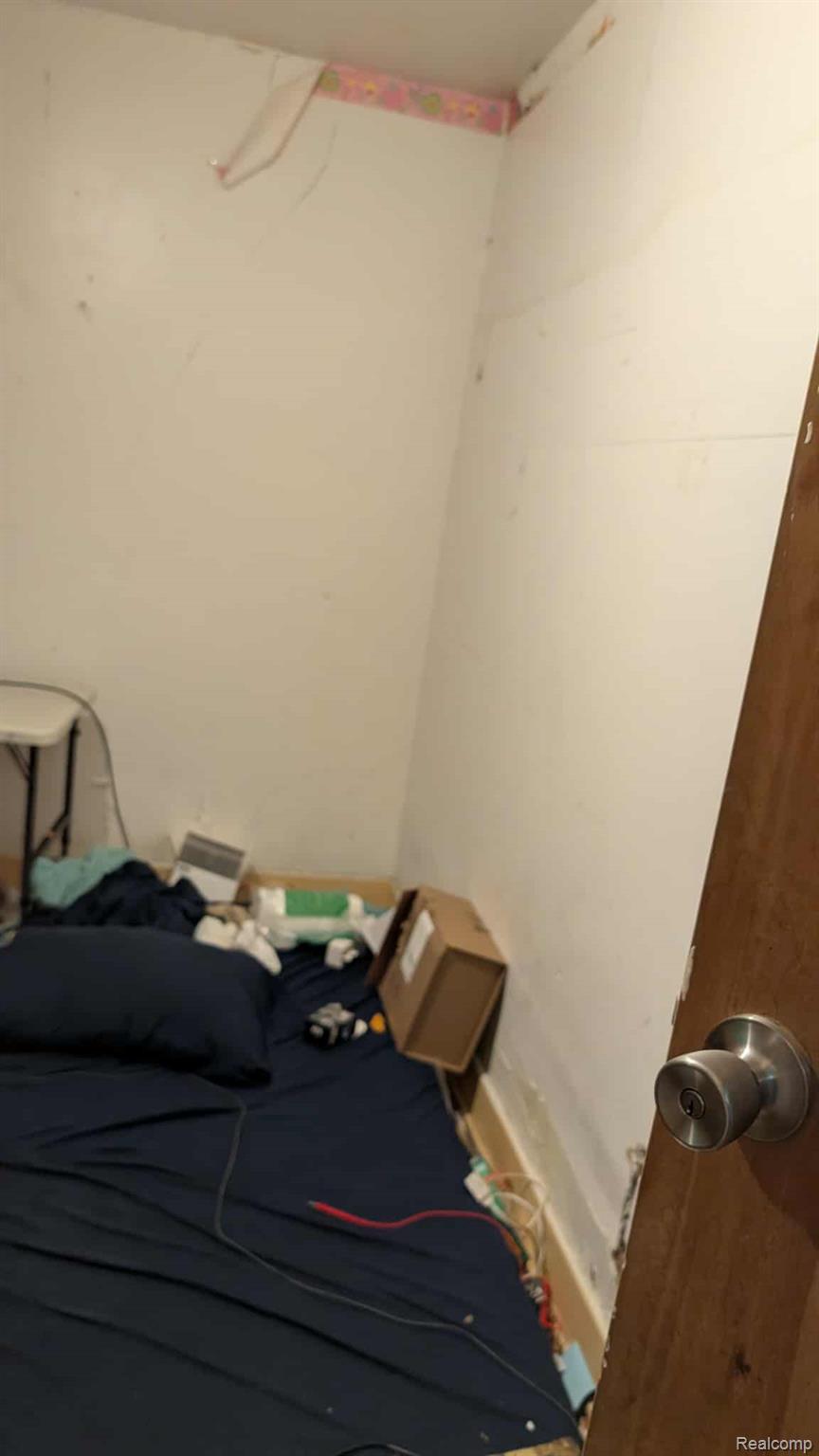 10405 Orangelawn Street