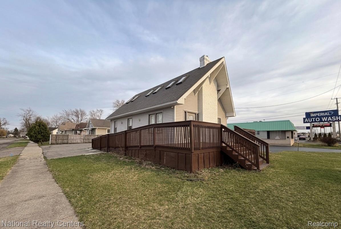 509 Elizabeth Lake Road