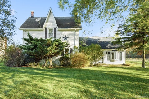 Photo for 8384 Imlay City Road