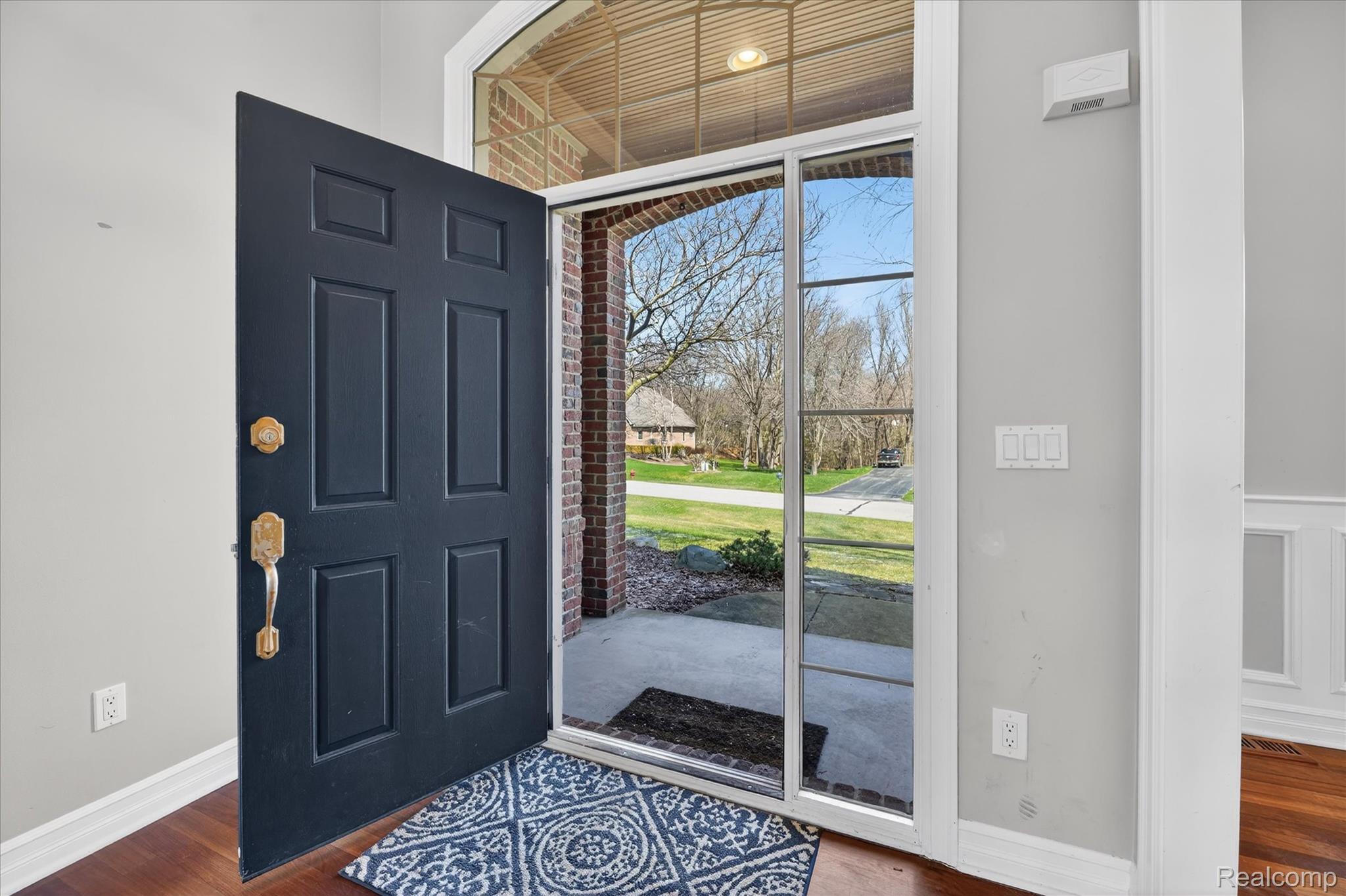 2591 Overbrook