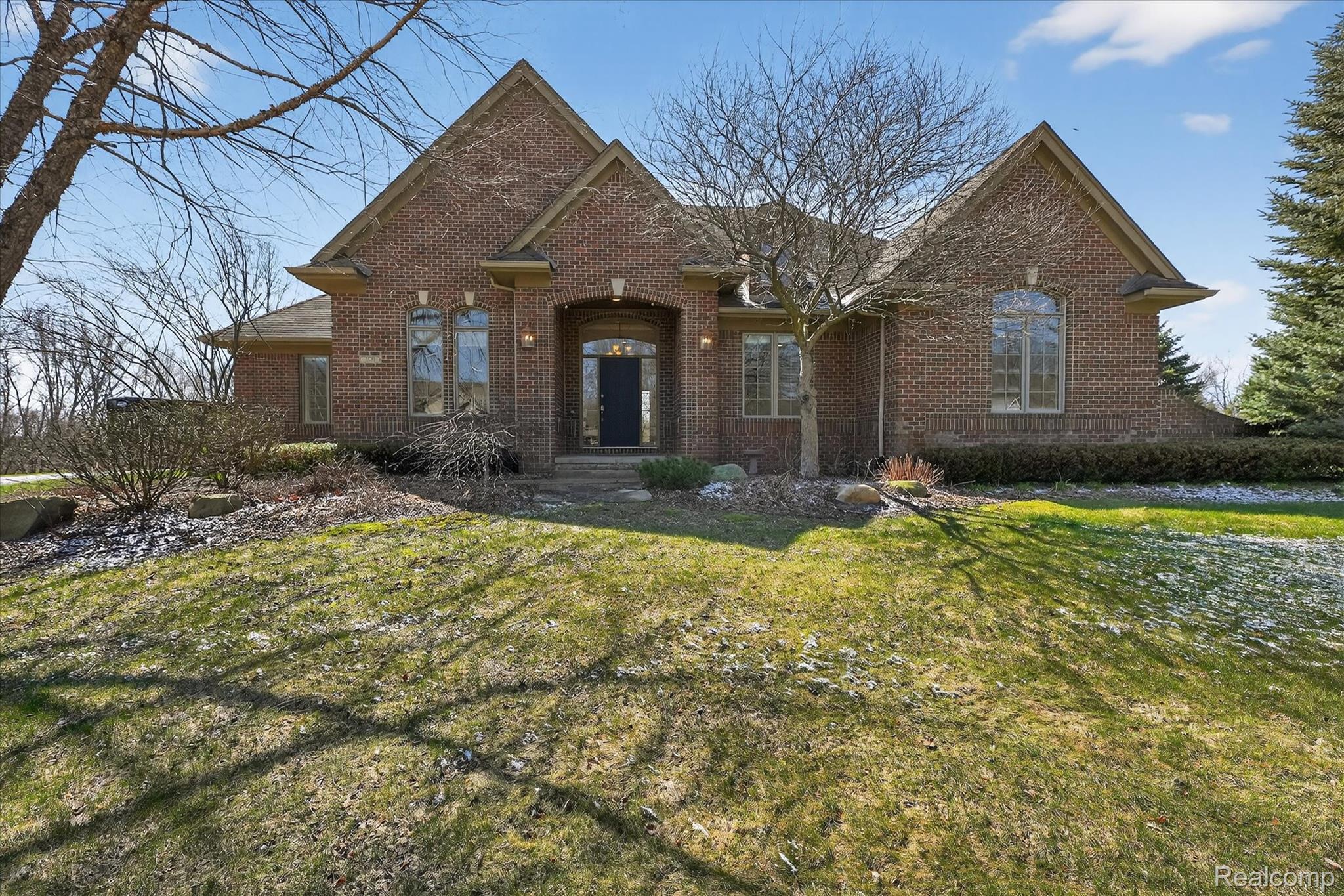 2591 Overbrook