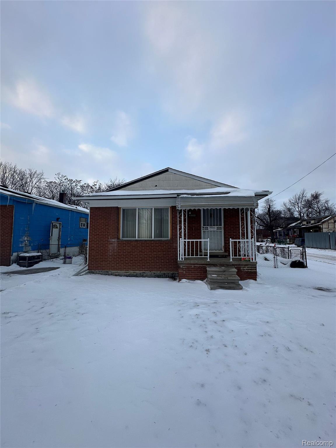 4900 Elmhurst Street