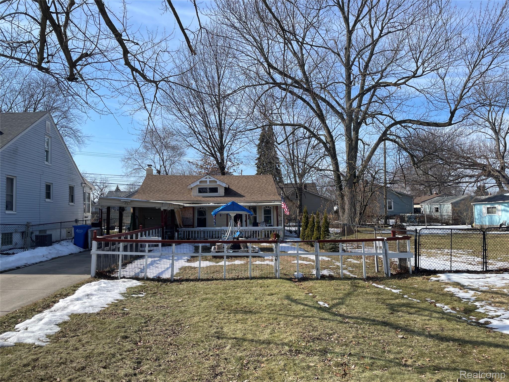 26521 BARRINGTON