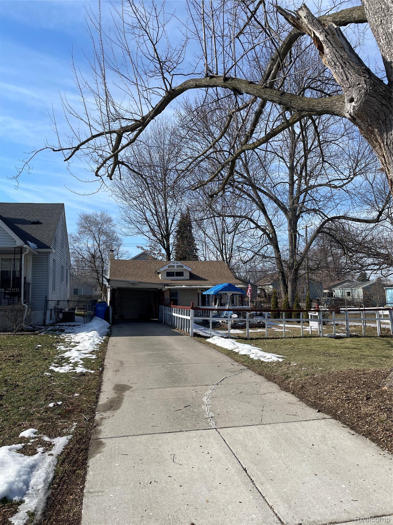 26521 BARRINGTON