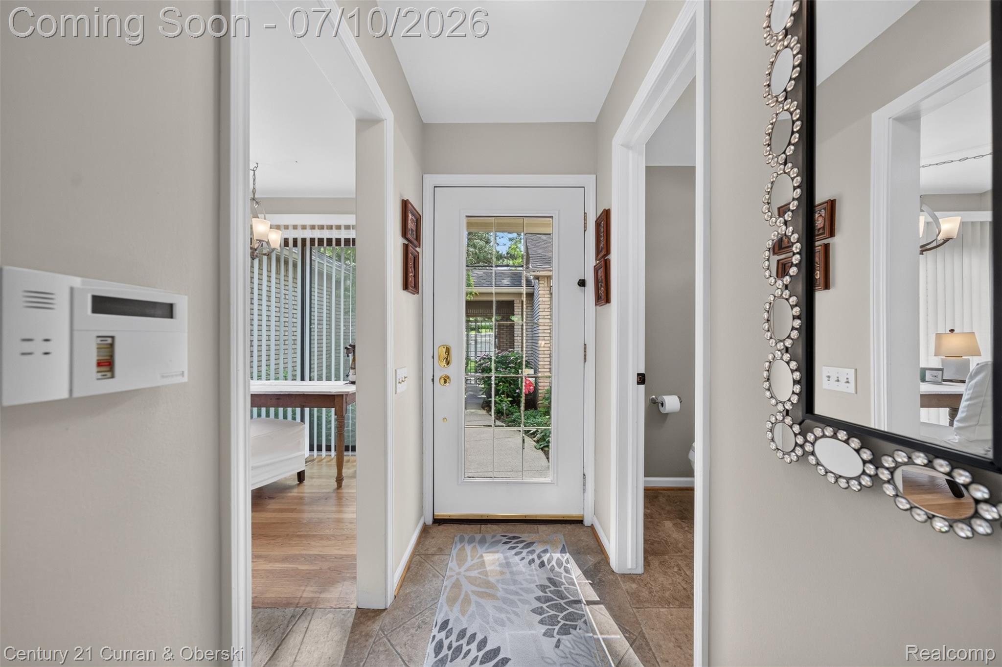 1102 Hillpointe Circle