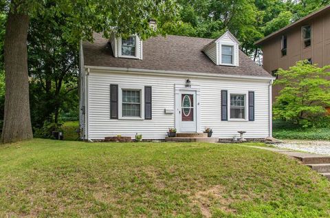 1902 Greenlawn Avenue Kalamazoo City MI 49006