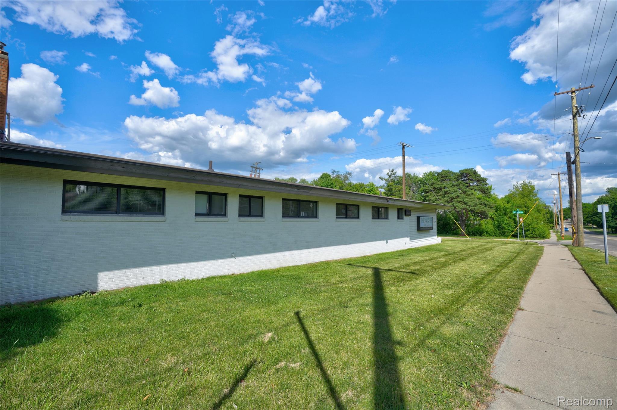 2702 Flushing Road