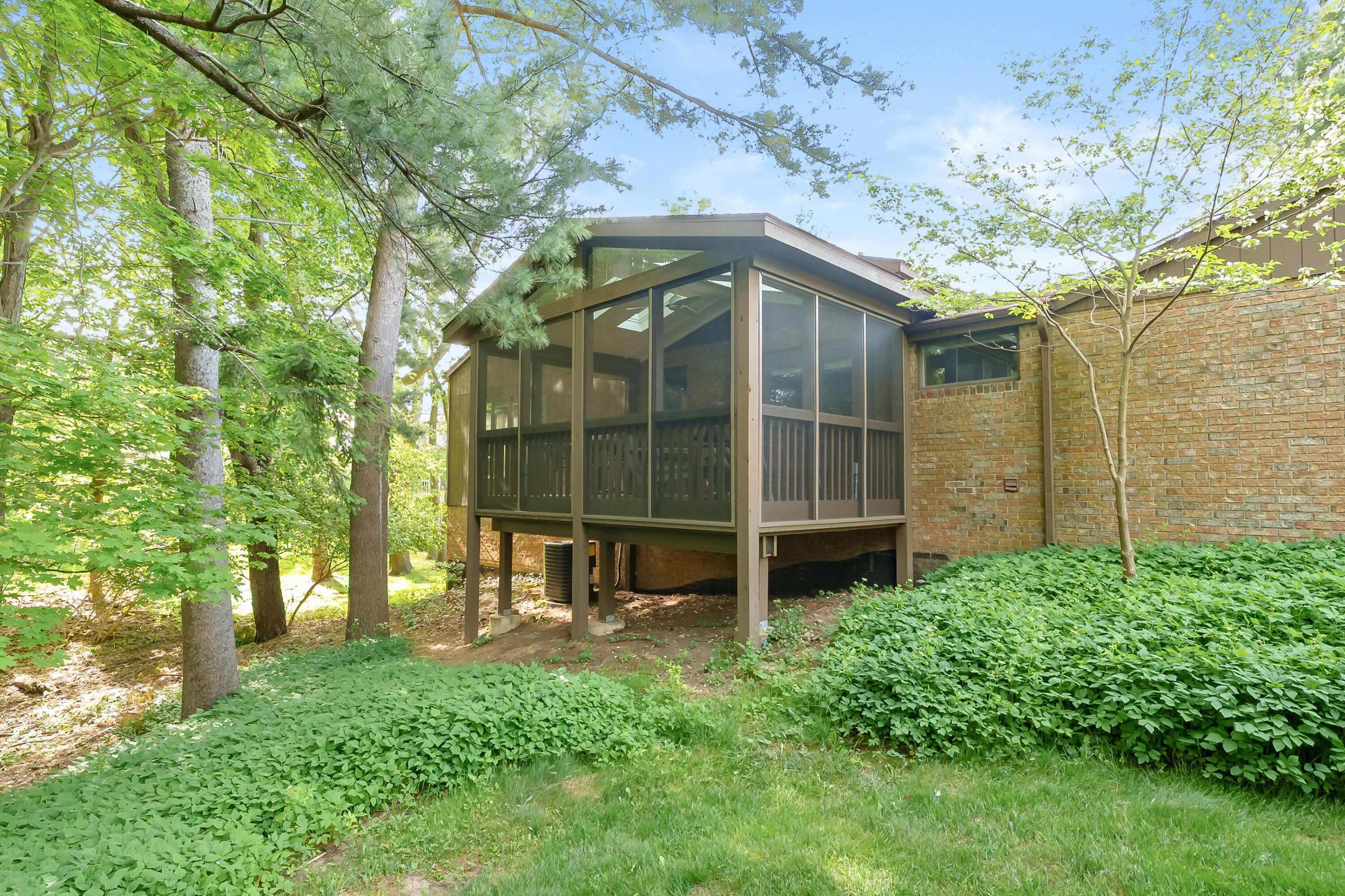 121 Pine Cove Circle