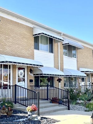 50352 HELFER BLVD, WIXOM, MI 48393 - Image e2adf7d55669ecb3a56aab95d2121b01/2919260218