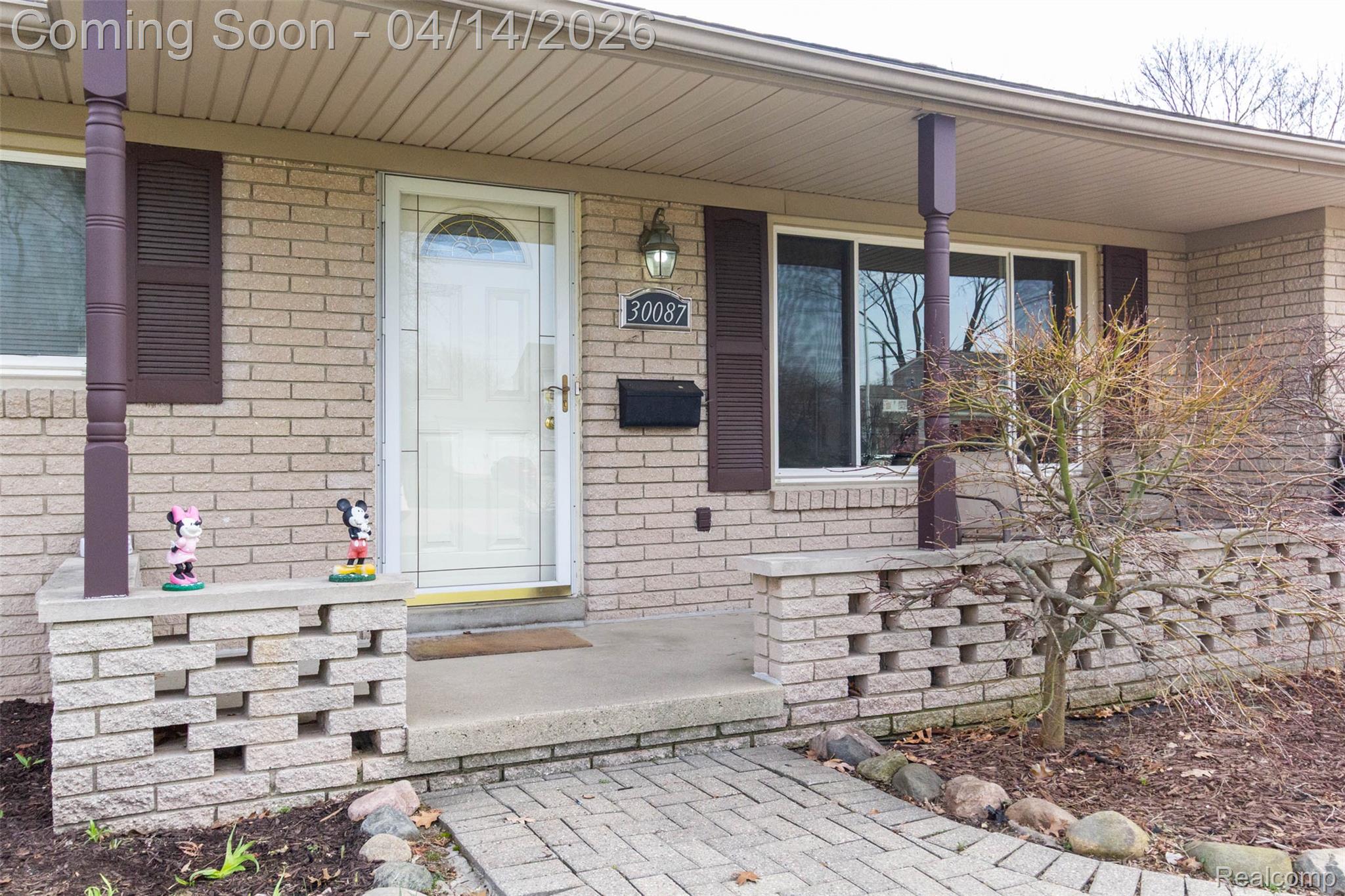 30087 Lyndon Street