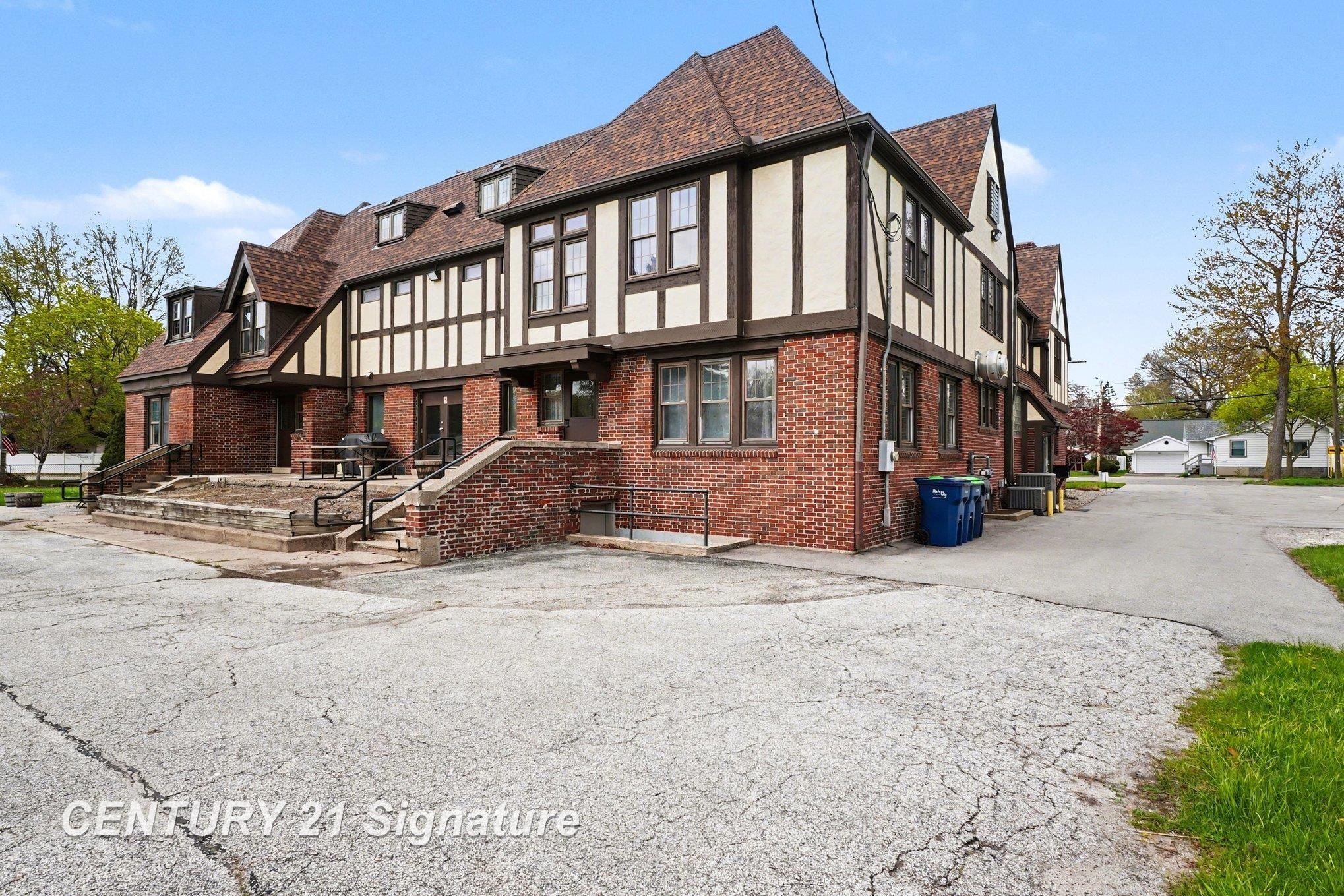 302 Tuscola Road