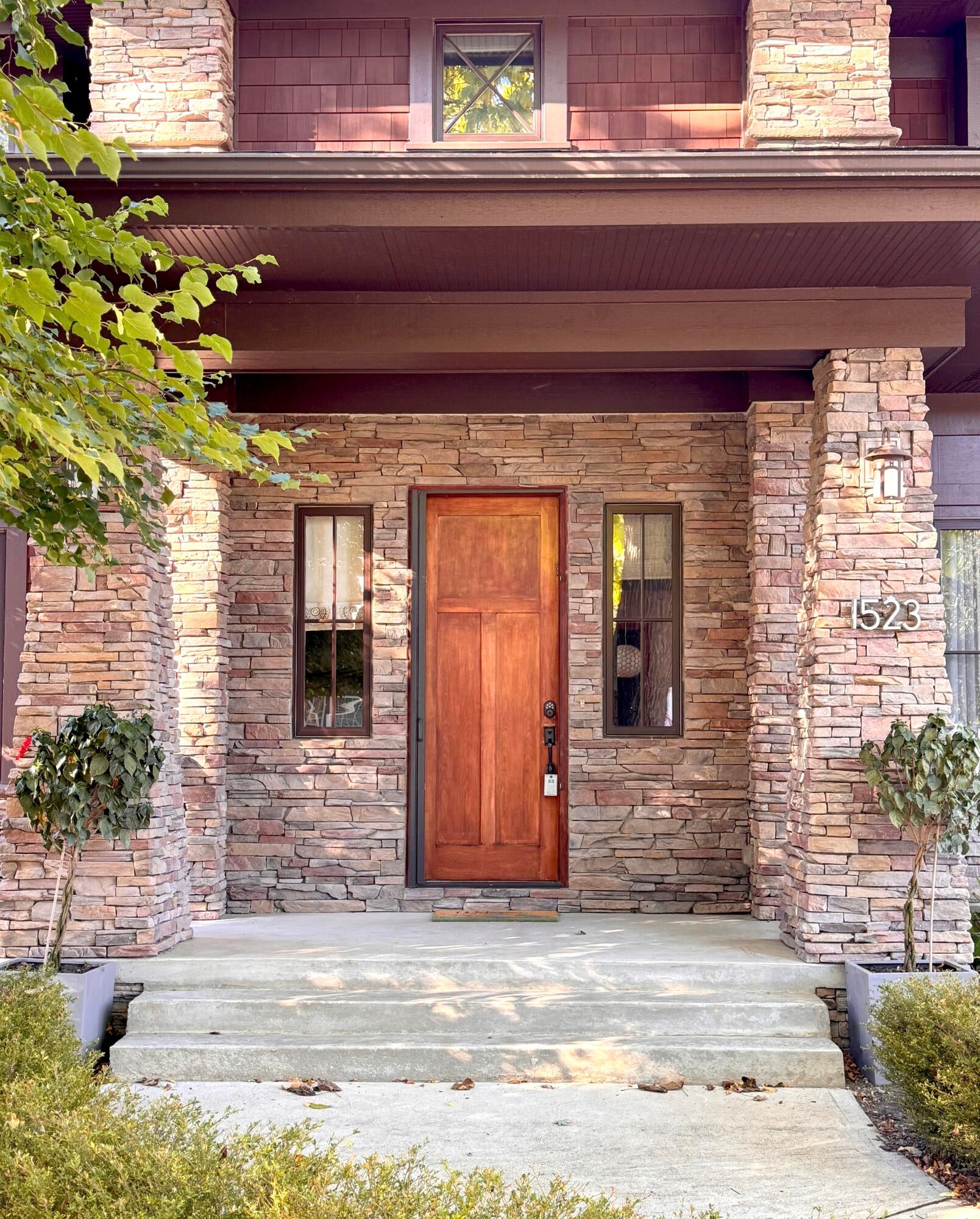 1523 Villa Road