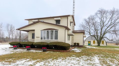 7124 N Jennings Road Mt Morris Township MI 48458