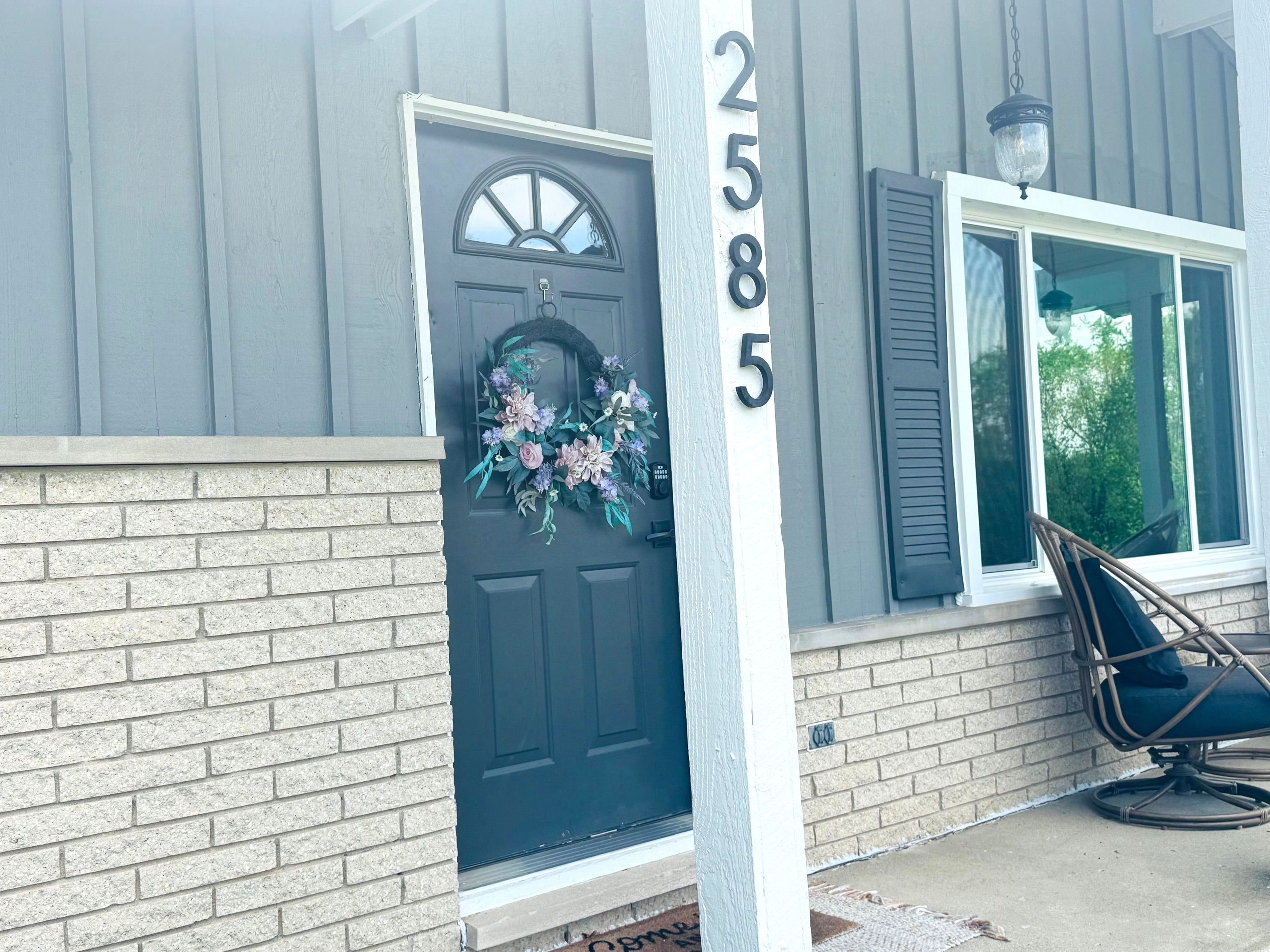 2585 Freeman Drive