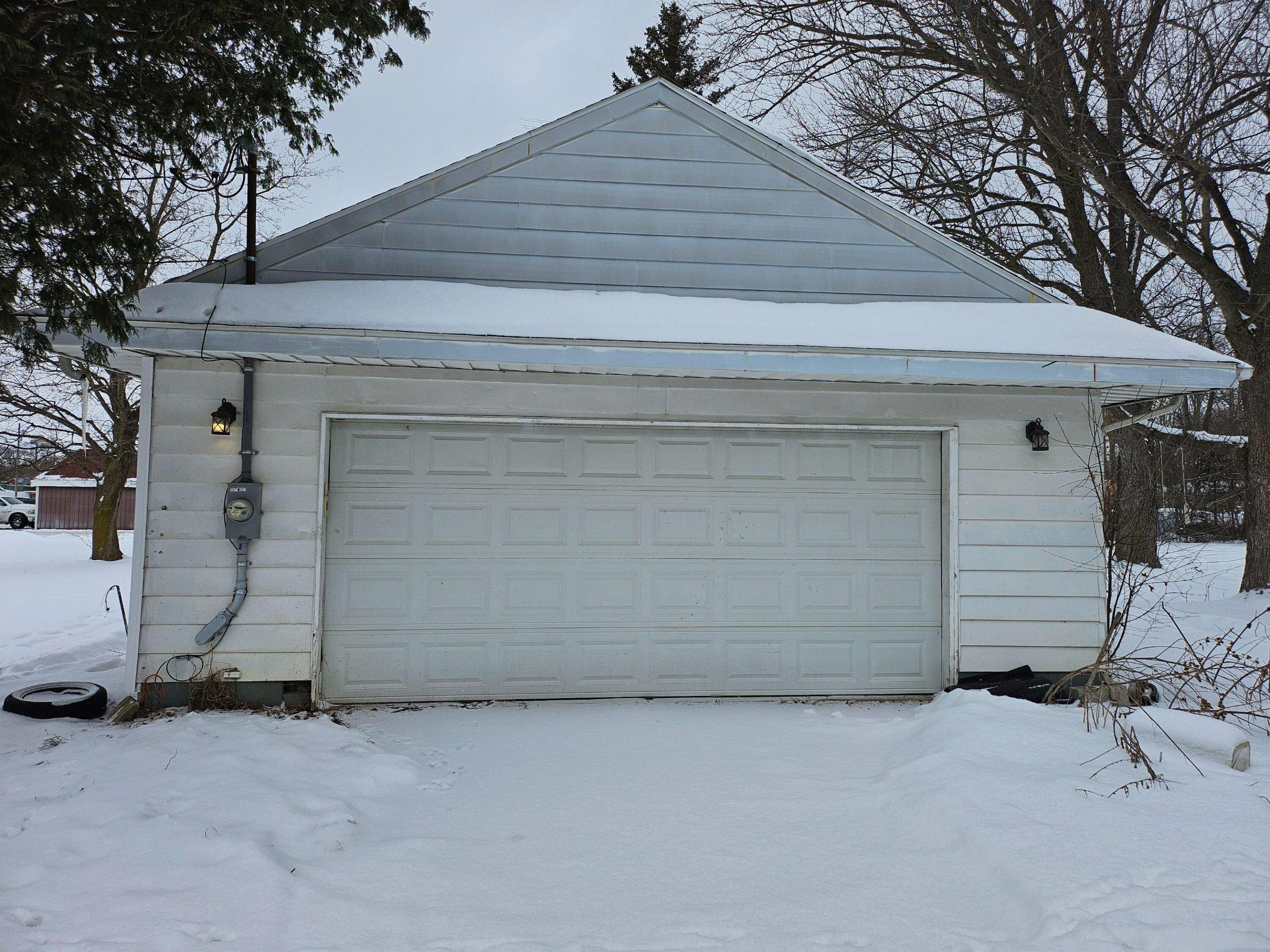 11396 N Saginaw Road