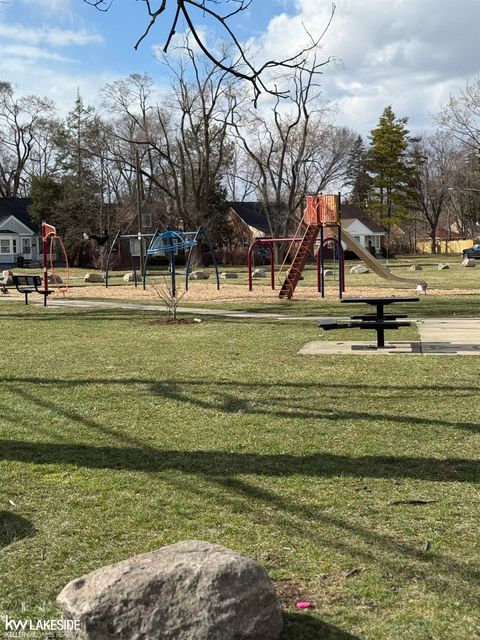 Tiny photo for 18601 Albion Street, Detroit City, MI 48234 (MLS # 58050201472)