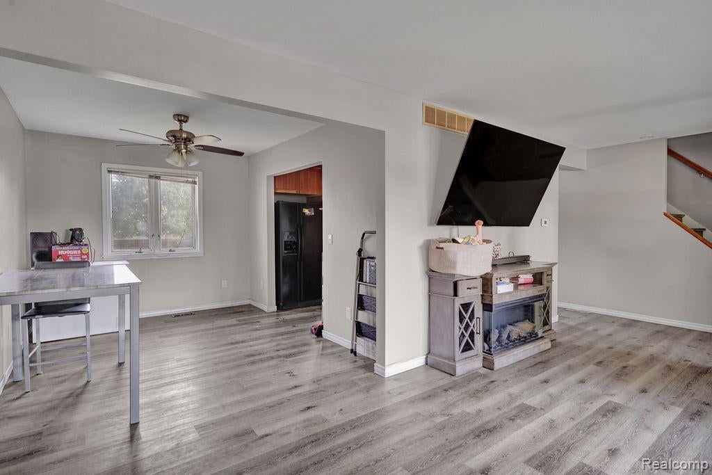 7099 Lebanon Trail