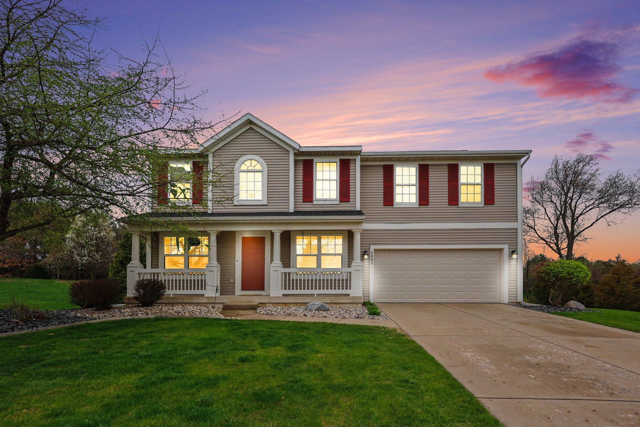 6005 W Alanada Court SE