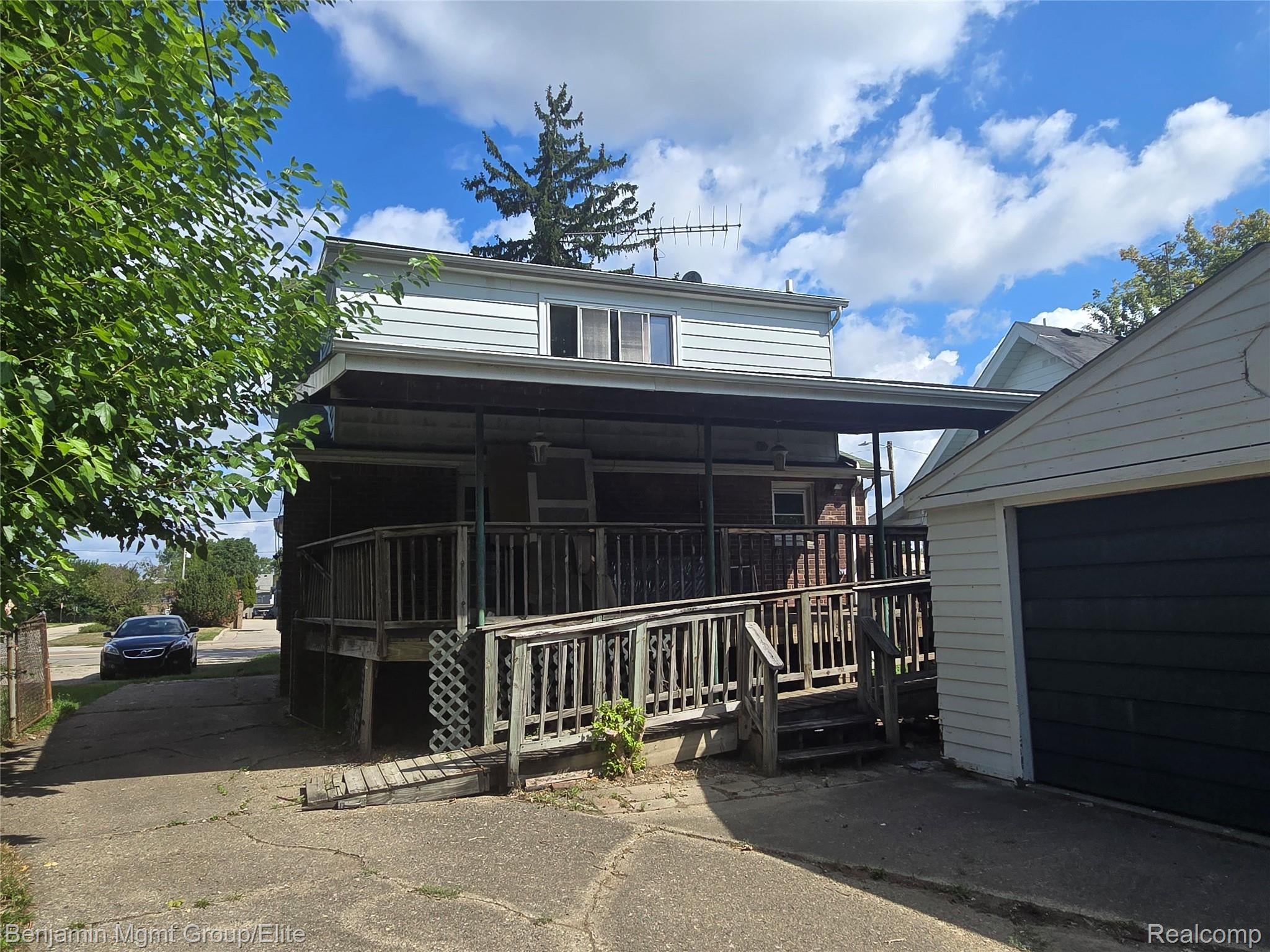 16504 E 10 Mile Road