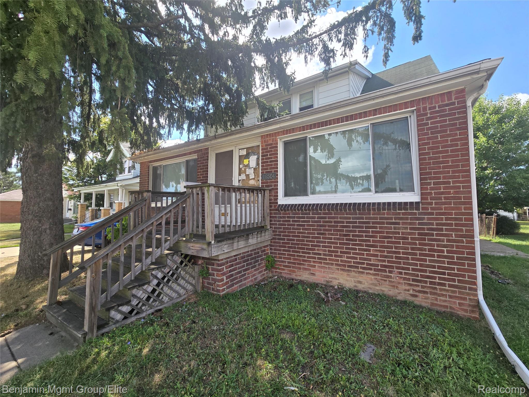 16504 E 10 Mile Road