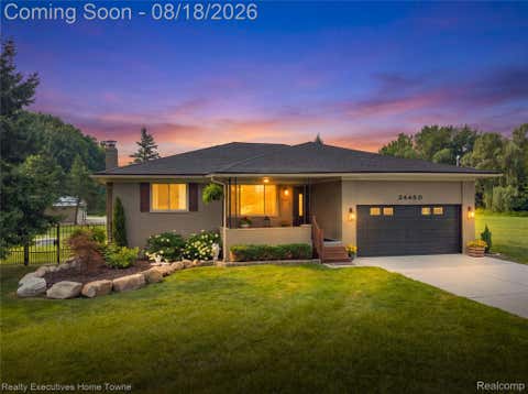 Photo of 24450 Chapman Road, Macomb Township, MI 48042 (MLS # 20261064524)