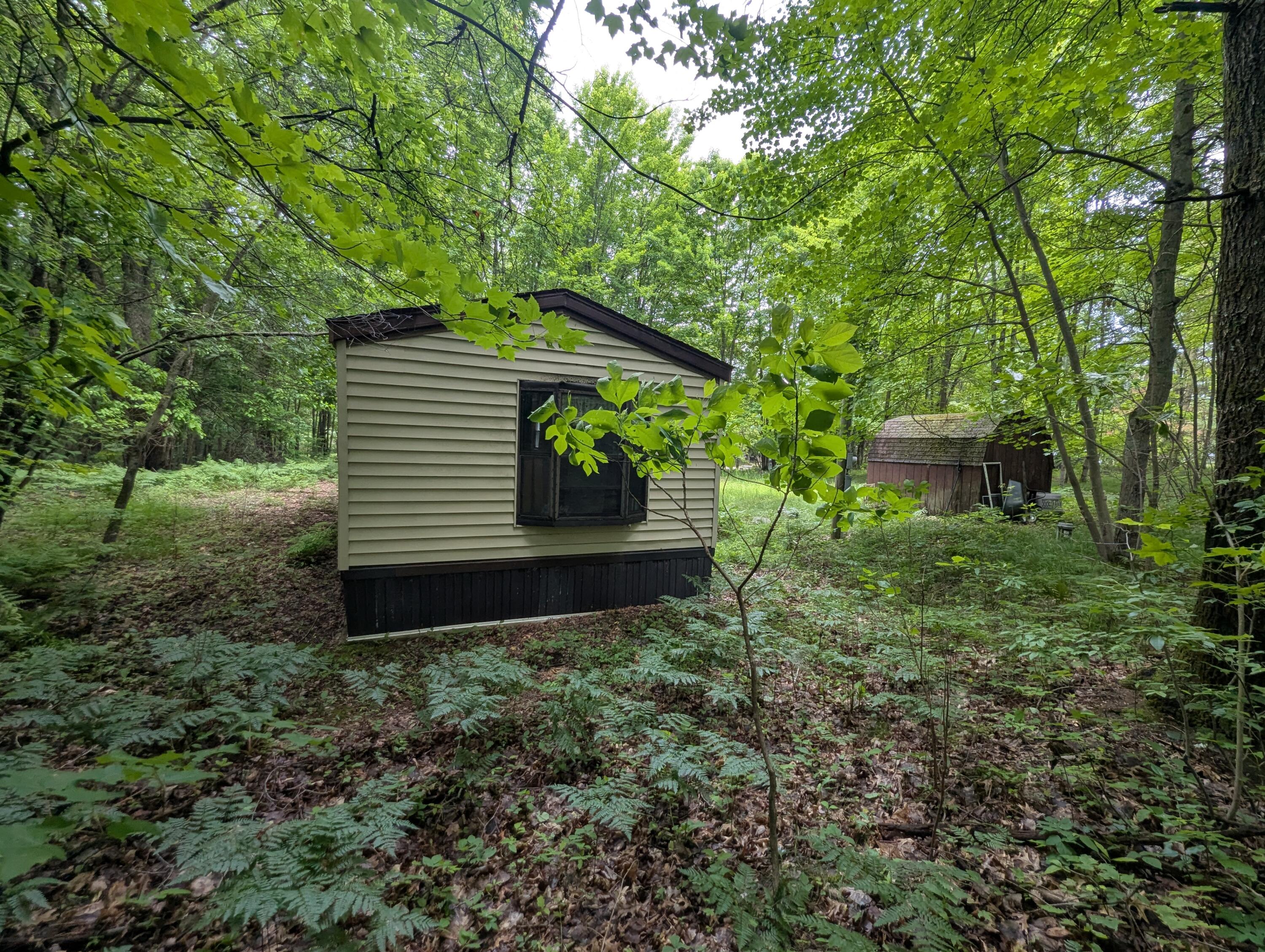 1307 N Blacksmith Lane
