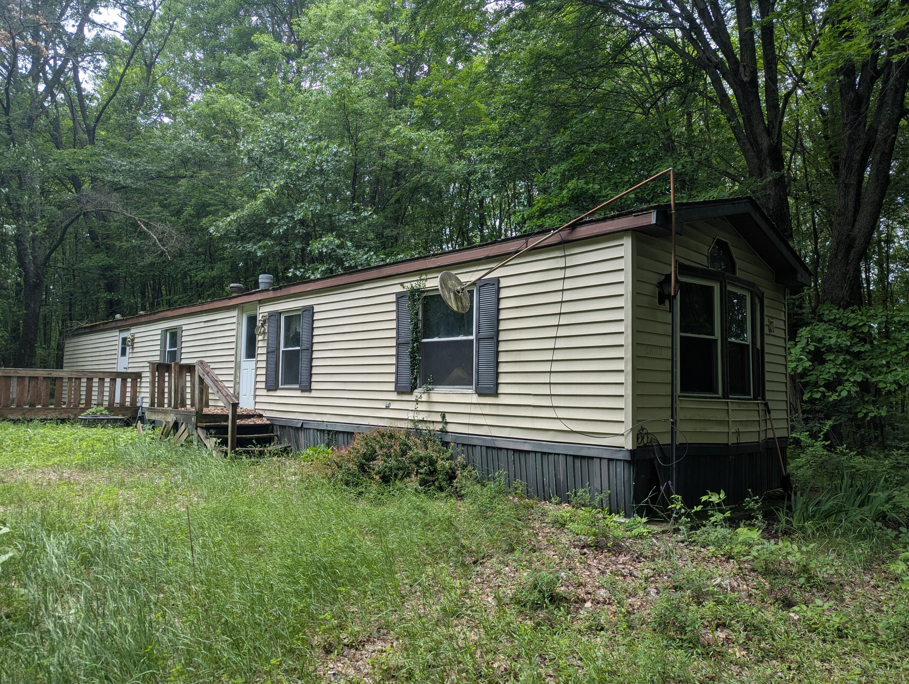1307 N Blacksmith Lane