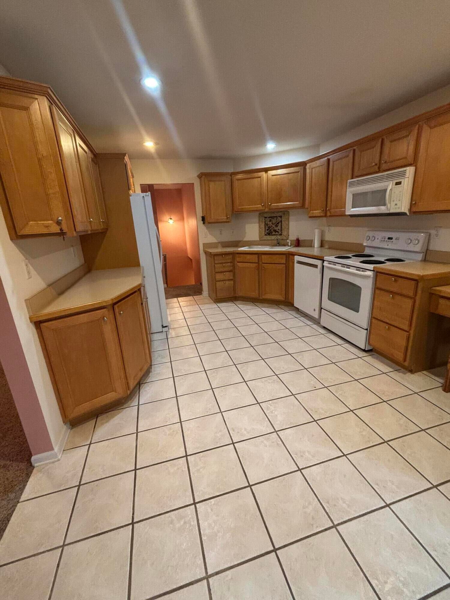 1318 Catsyl Road