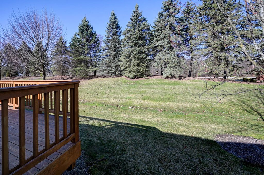 listing image 44