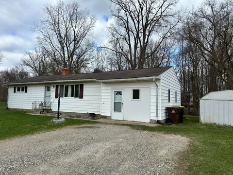 215 N Center Street Stockbridge Village MI 49285