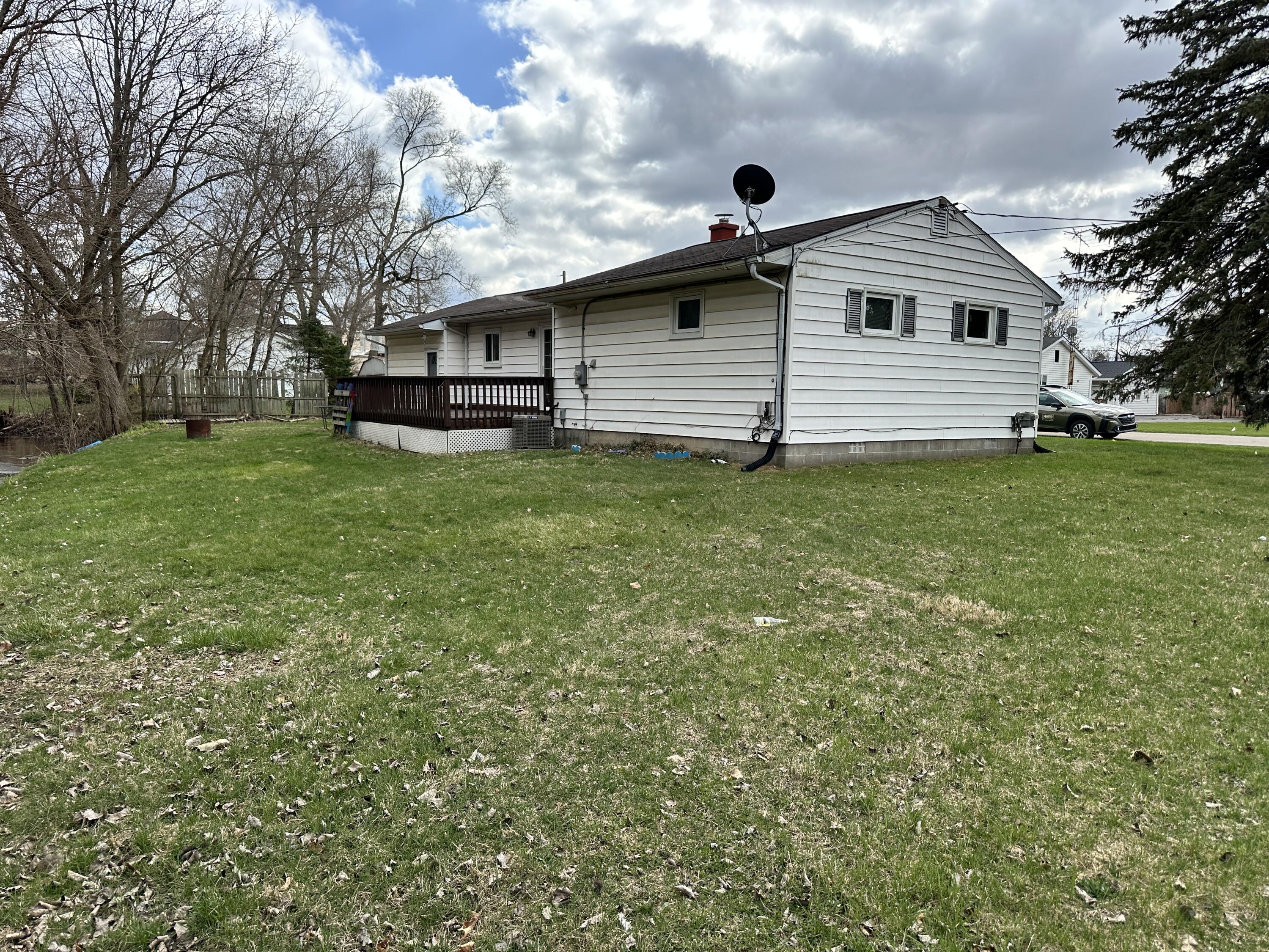 215 N Center Street