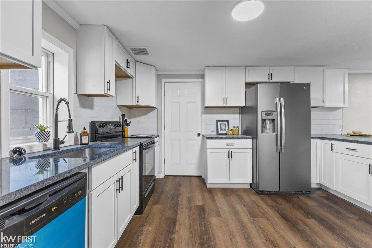 7205 Williams Lake Road