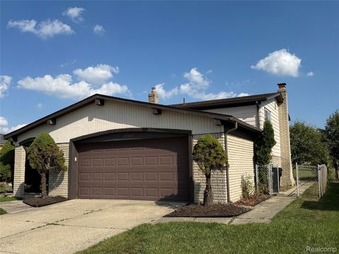 3542 Marc Drive Sterling Heights City MI 48310
