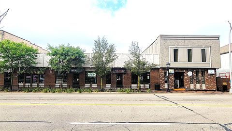 33409 Grand River Avenue Farmington City MI 48335