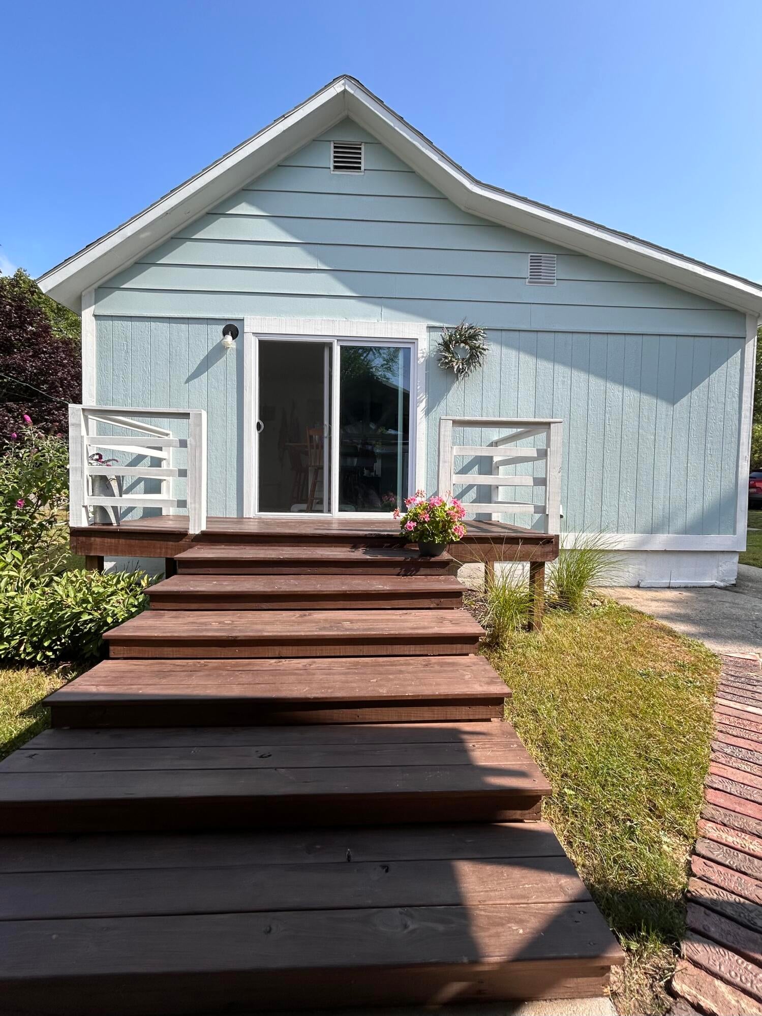 227 Hughes Street