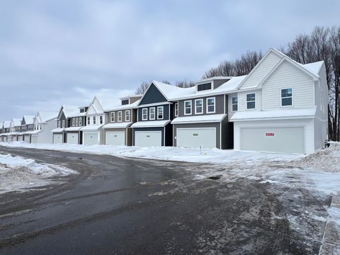 3329 Kings River Street SW 45 Wyoming City MI 49418