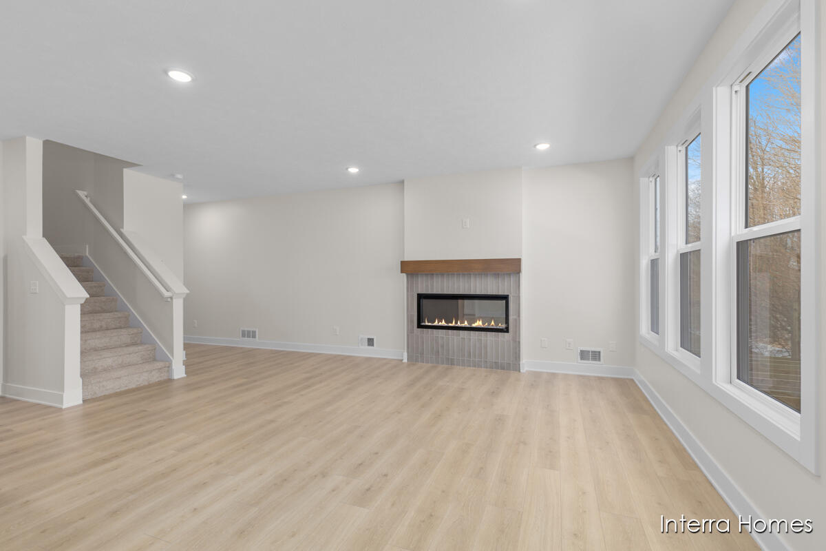 3329 Kings River Street SW 45