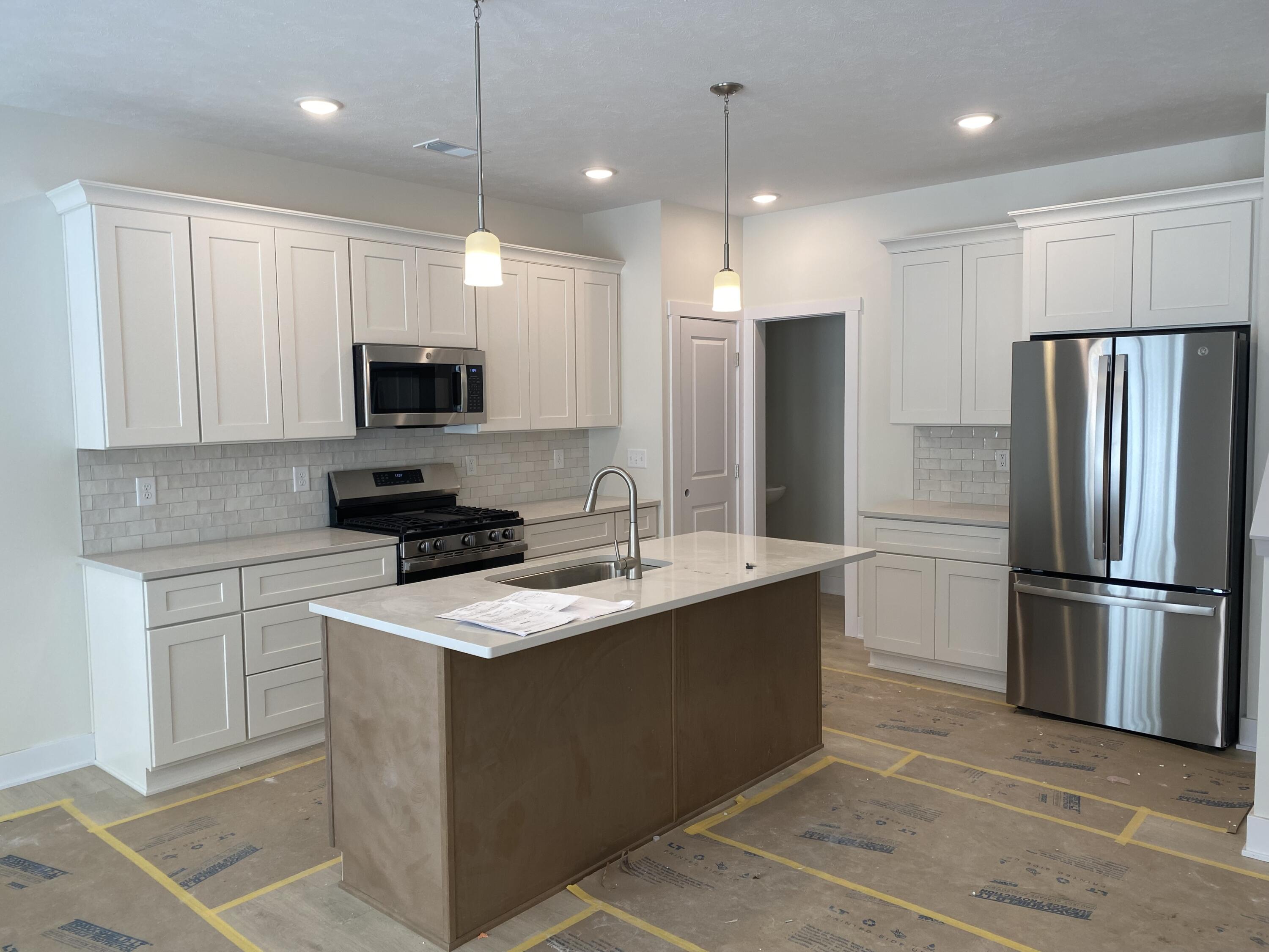 3329 Kings River Street SW 45