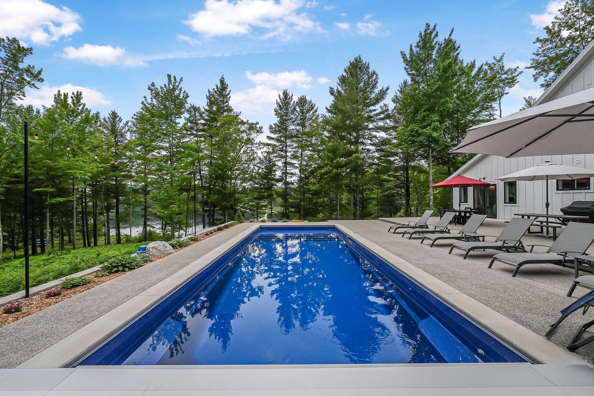 7683 Herendeene Trail