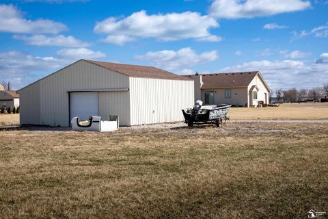 listing image 42
