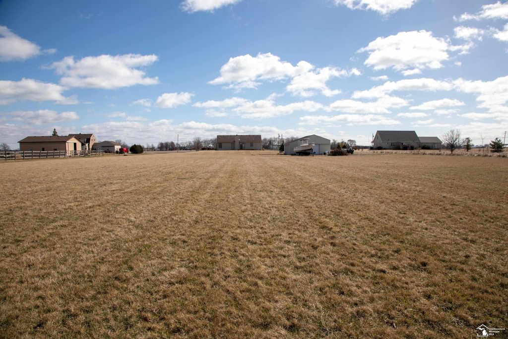 listing image 40