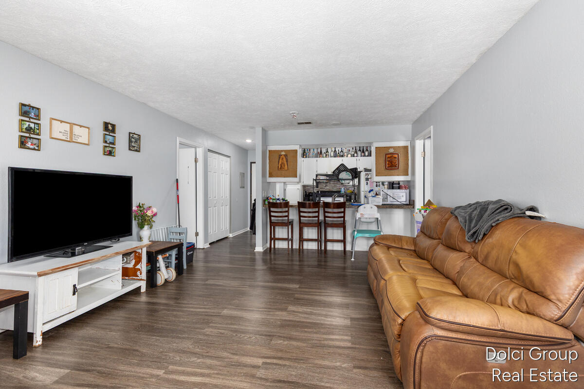 11361 40th Avenue 12