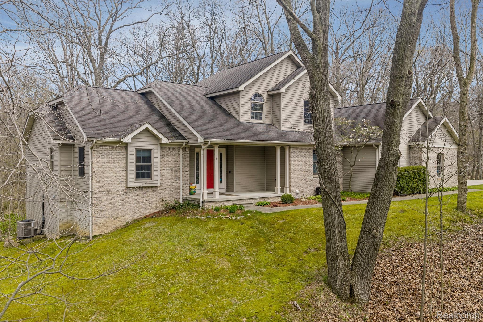 1520 Houghton Trail