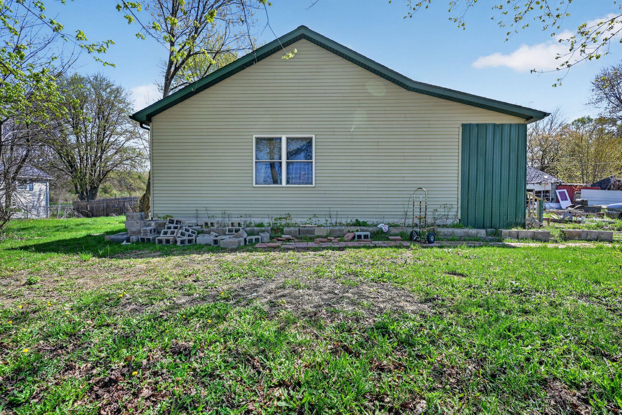 5142 N State Road