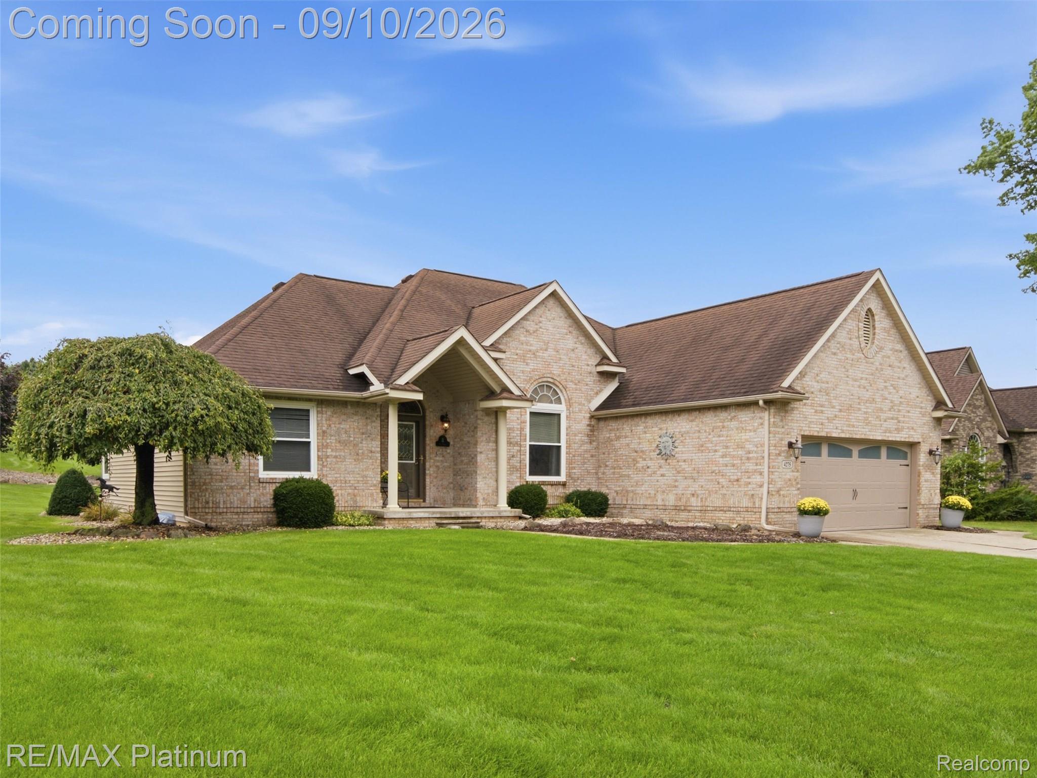 4275 Oak Tree Court