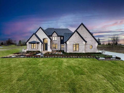 Photo of 67770 Overlook Trail Drive, Washington Township, MI 48095 (MLS # 58050172894)