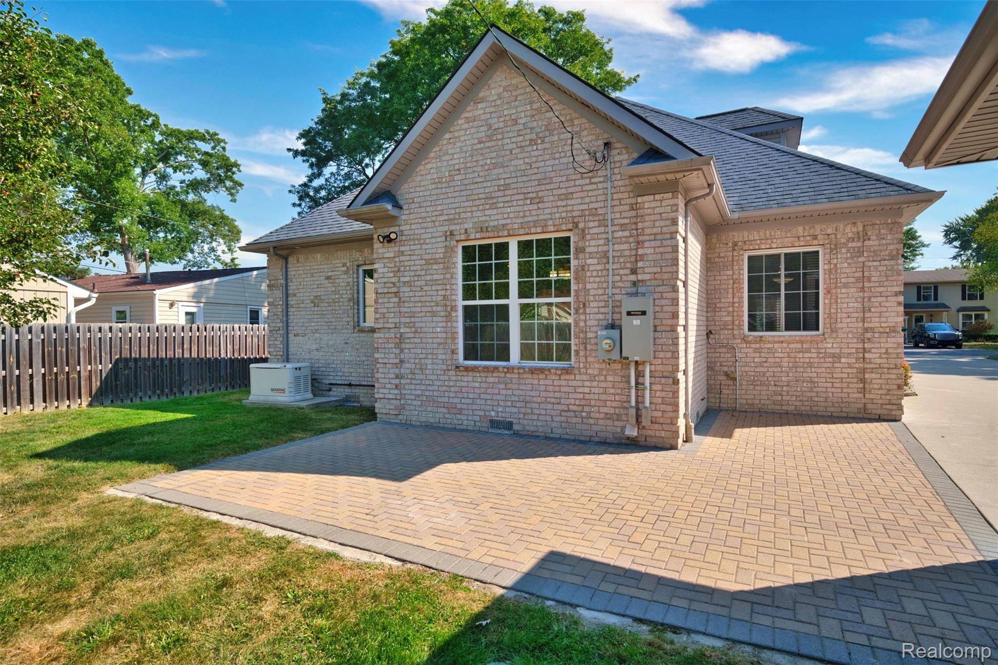 33528 Rhonswood Street