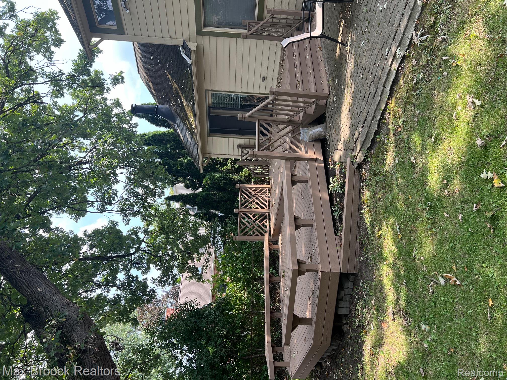 32239 AUBURN Drive